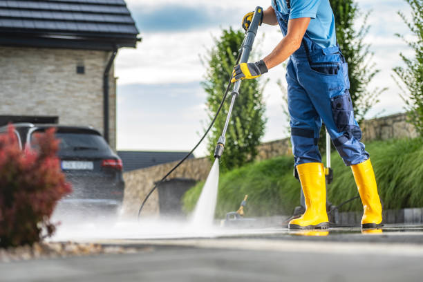 Best Deck Pressure Washing  in Highland Park, MI