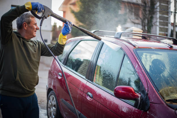 Best Sidewalk Pressure Washing  in Highland Park, MI